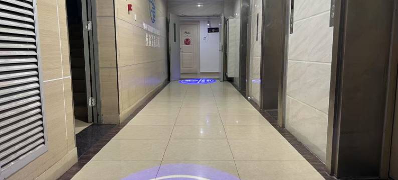 糖果影院酒店图片