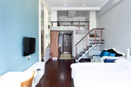 桃花岛民宿(南昌红谷滩绿地双子塔店)