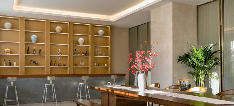 伊宁市景云亚丁酒店(伊犁河景区店)图片