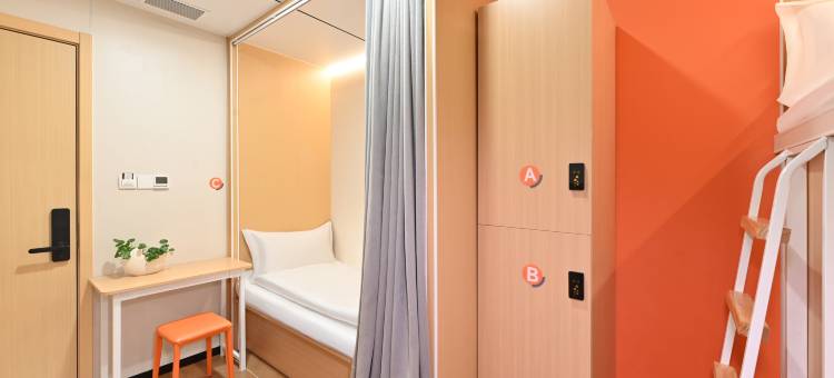 住小叮酒店(北京丰台火车站泥洼地铁站店)图片