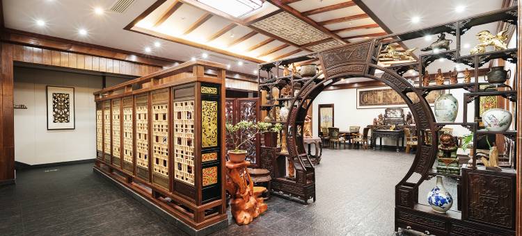 花筑·吴专房Wu's Heritage博物馆美宿(峨眉山高铁站店)图片