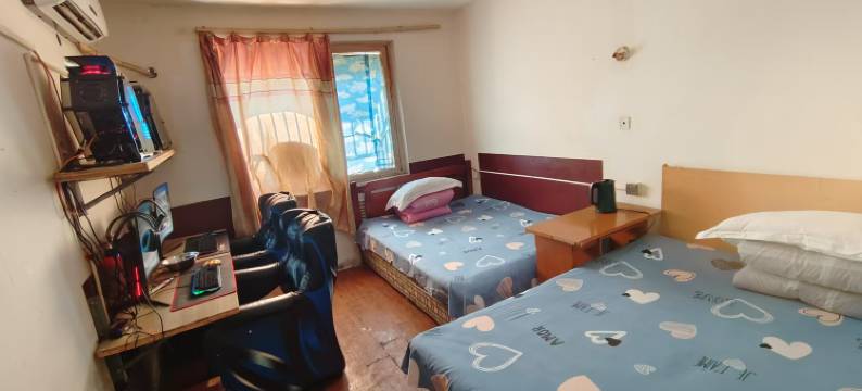 玉山电脑电竞房图片