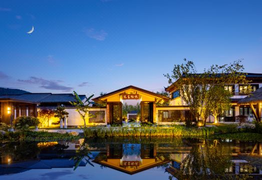 巴中秋池书院酒店外景图