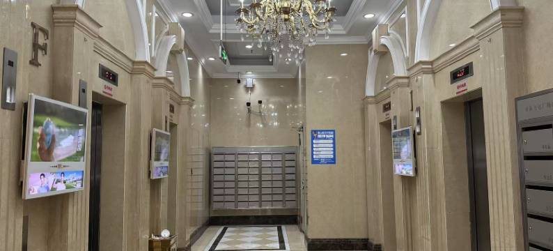 栖·野青年旅馆(南海万达广场店)图片