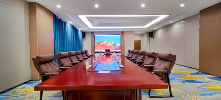 张掖银尊国际酒店图片