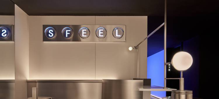 SFEEL设计师酒店(贵阳黔灵山公园喷水池店)图片