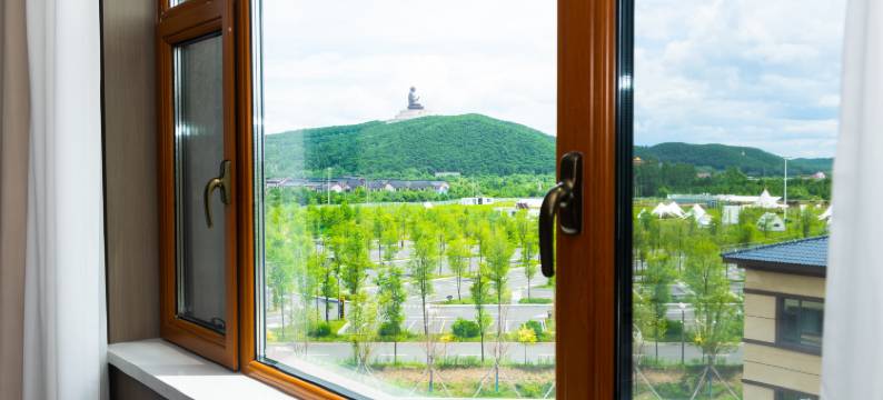 敦化六鼎山璞提康养酒店图片