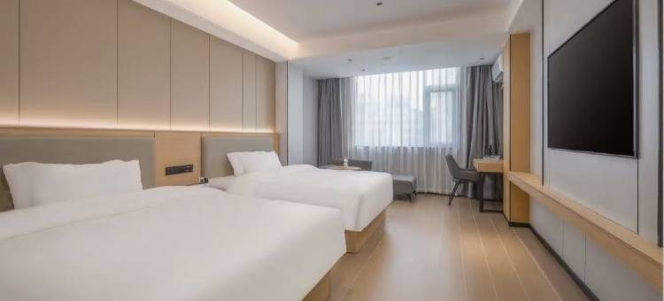 悦智酒店(临高富罗广场店)图片