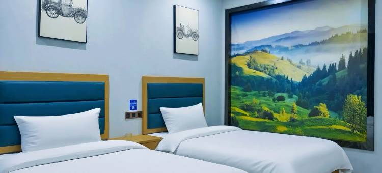 岐山唯爱主题酒店(蔡家坡汽车站店)图片