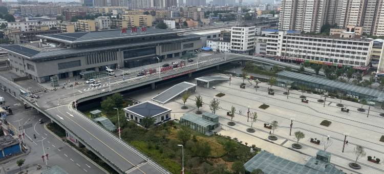栖云 Cloud·View|云端米家智能影音民宿(南阳火车站店)图片