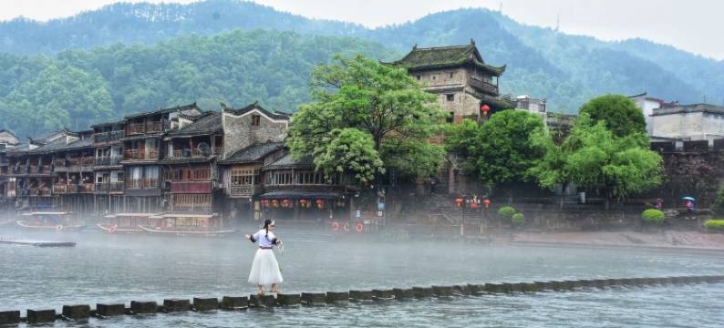 凤凰南华观景驿栈(南华门店)图片