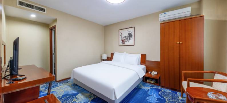 铁道饭店酒店(新华广场地铁站呼和浩特火车站店)图片