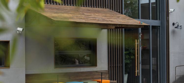 古城旁民宿(开封万岁山大宋武侠城)图片