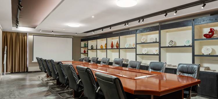 淄博人立艺术酒店(博山人民公园·沿河西路店)图片