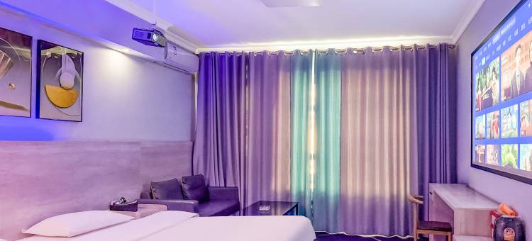 云亭酒店(平顶山万达广场店)图片