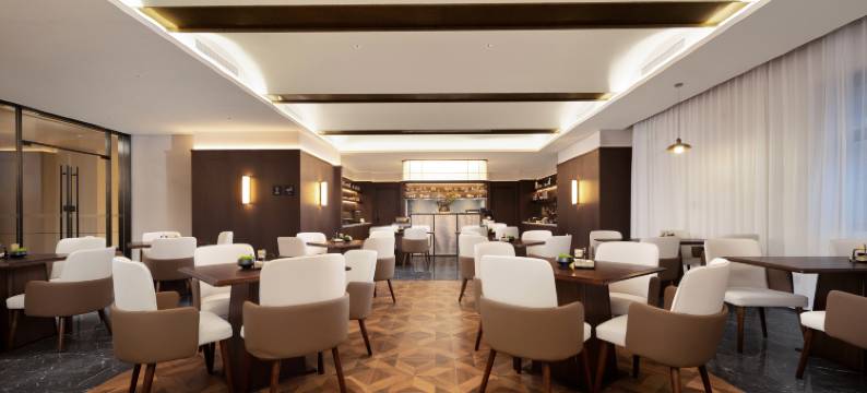 常州春秋淹城武进市民广场亚朵酒店图片