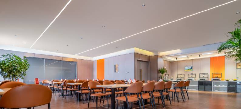 精河雅朵酒店(文明路滨河青城店)图片