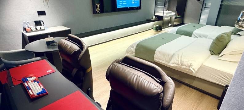 R ROYALSS HOTEL(昆玉站店)图片