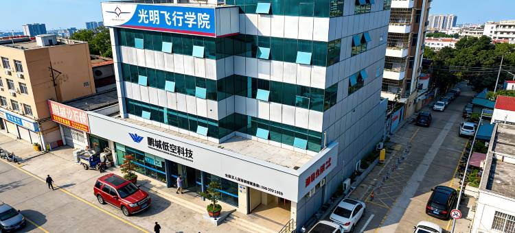 润馨公寓(光明大街地铁站深圳科学技术馆店)图片