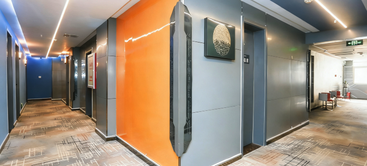 洛阳爱电竞民宿(万达广场王府井店)图片