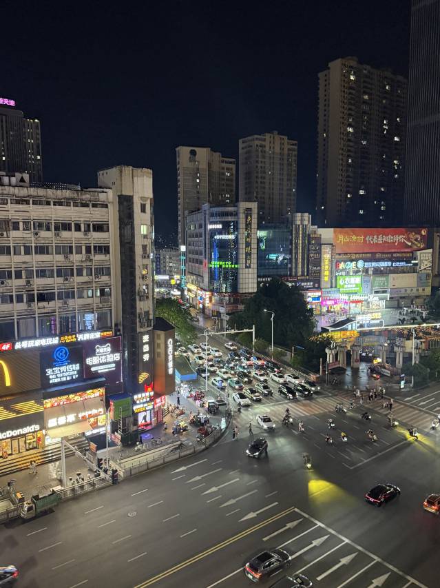 见景及坞酒店(岳阳楼步行街店)图片