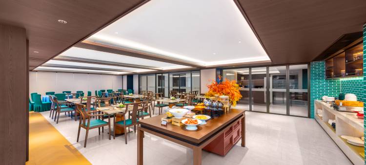 廷泊酒店(长沙岳麓山梅溪湖公园店)图片