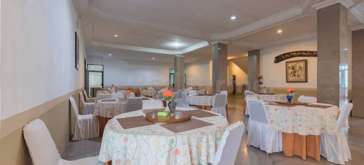 库宁岸Ayong Linggarjati Mitra红多兹酒店(Hotel Ayong Linggarjati Kuningan Mitra RedDoorz)图片