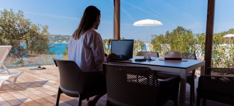 橄榄绿露营酒店(Olivia Green Camping)图片