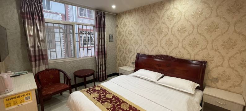 昆明亲情酒店图片