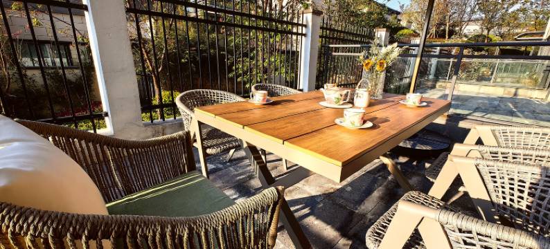 腾冲青山外客栈图片