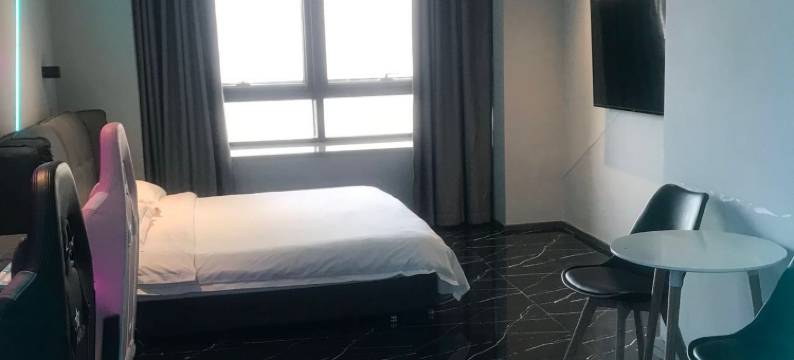 up电竞酒店(乌鲁木齐高铁宝能城店)图片