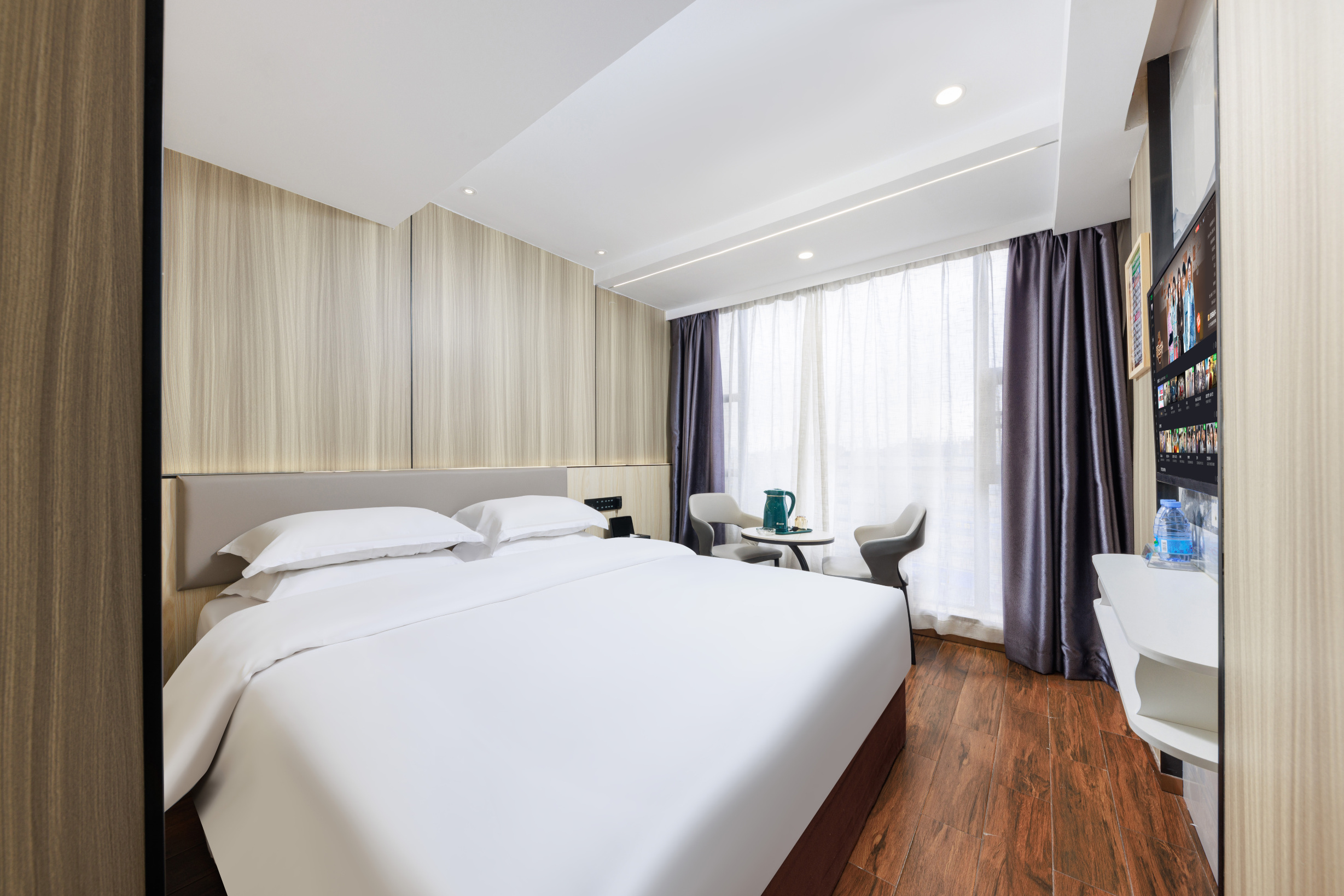 DCC Hotel (Guangzhou Tianhe Coach Terminal Station)Hotel Overview