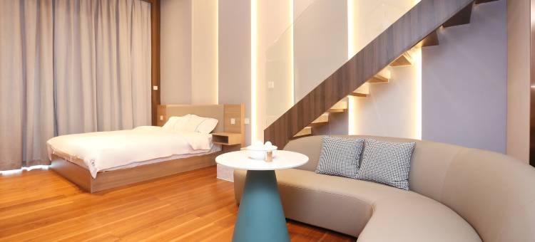 灿兴轻梦公寓(腾瑞外滩湾广济桥店)图片