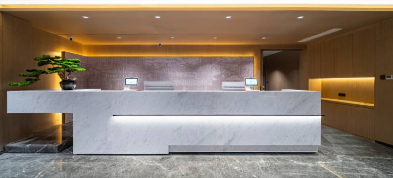 崤山酒店(紫荆山公园店)图片