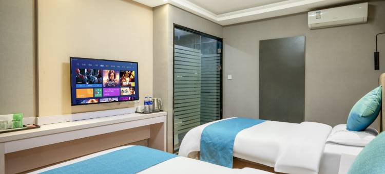 都市118·精选酒店(大明宫万达广场余家寨地铁站店)图片