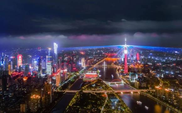 星伦国际公寓(广州琶洲会展广州塔店)图片