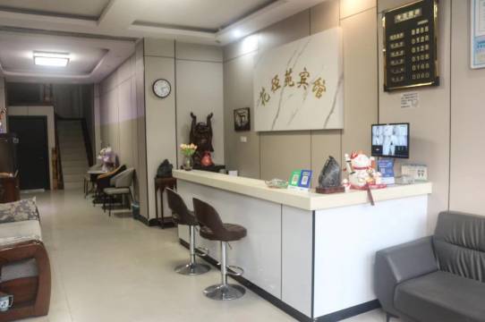 花径苑宾馆(宿州学院工程技术学院店)