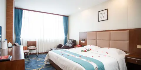 嘉龍賓館(廣元高鐵站店)