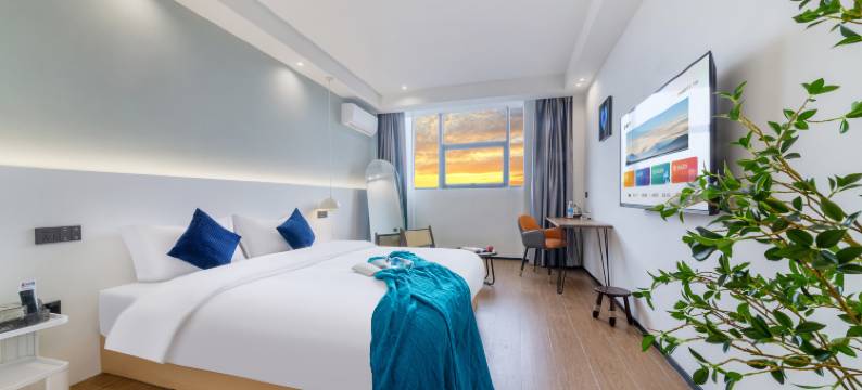 山茶花·艺术酒店(花溪大学城店)图片