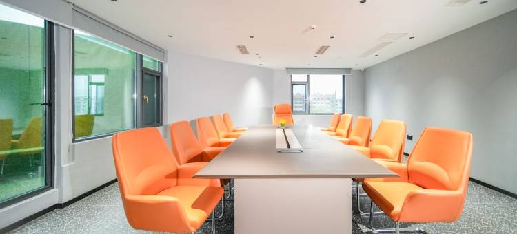 宜必思尚品酒店(南充火车站西华师大店)图片