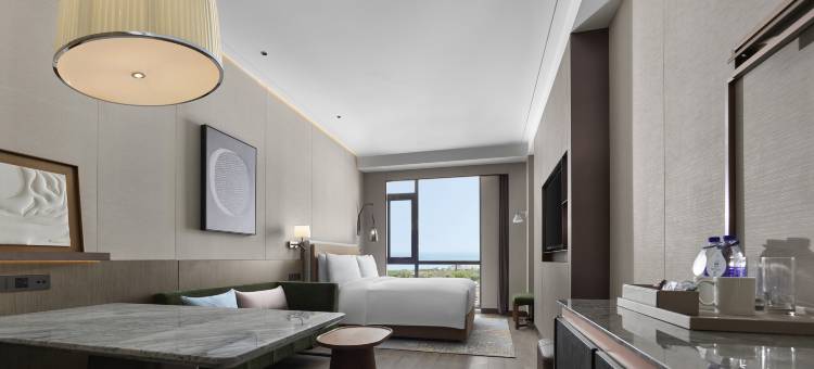 烟台金海岸希尔顿逸林酒店及套房图片