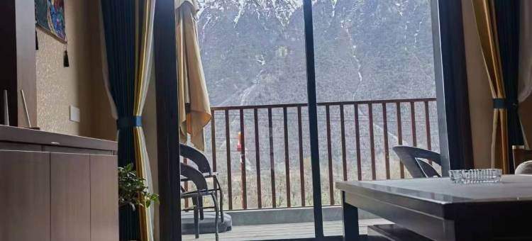 森湖之畔酒店图片