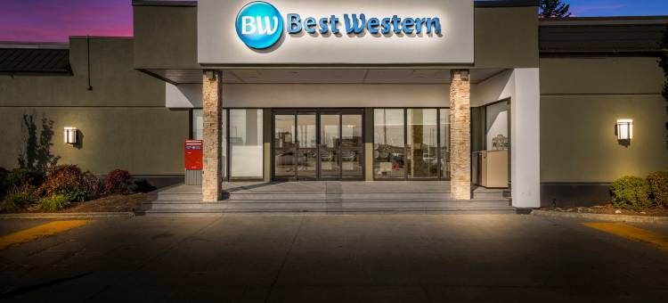 北多伦多派克威贝斯特韦斯特酒店(Best Western Parkway Hotel Toronto North)图片