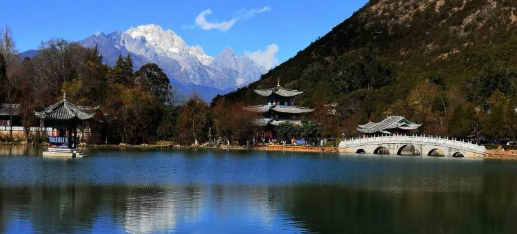 云溪海棠·日照金山全景空中花园酒店图片