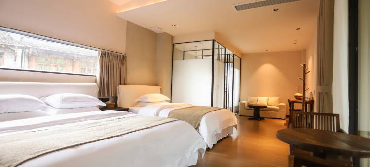 良園·天井四合院｜露台花园亲子度假民宿(边城茶洞景区店)图片