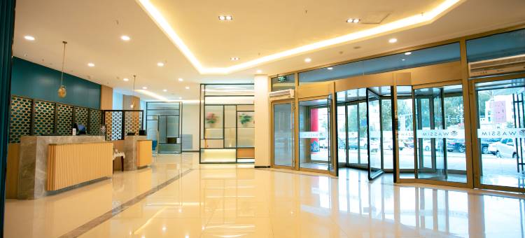 玉树万信至格酒店图片