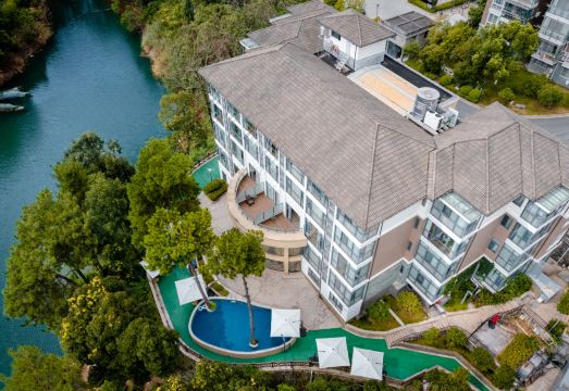 千岛湖雷迪森怿曼酒店外景图