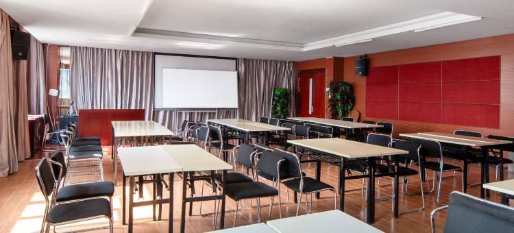 UP华驿精选酒店(天津滨海国际机场东丽开发区地铁站店)图片