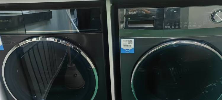 瑞禾森酒店(阿克苏太百购物中心店)图片