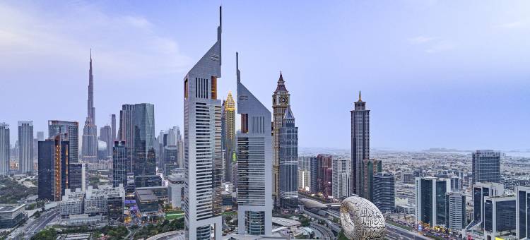迪拜卓美亚阿联酋塔酒店(Jumeirah Emirates Towers Dubai)图片